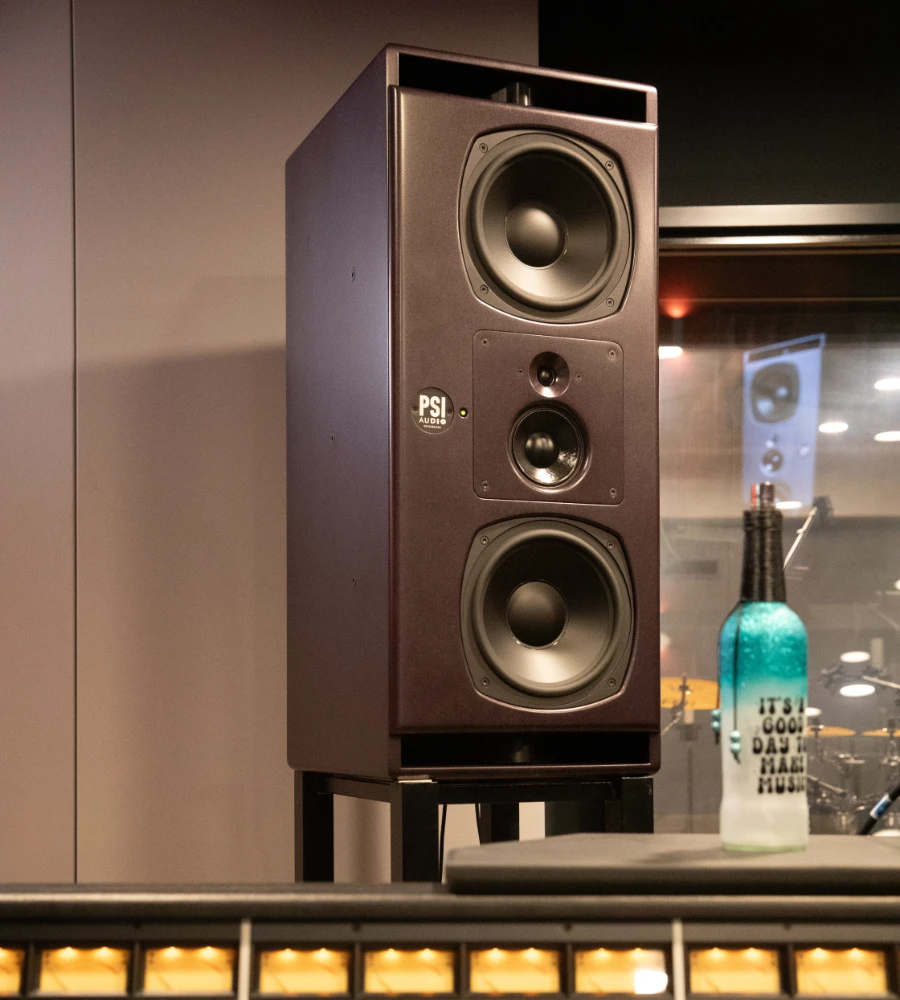 PSI Audio A25-M horizontal - Reponse Studio
